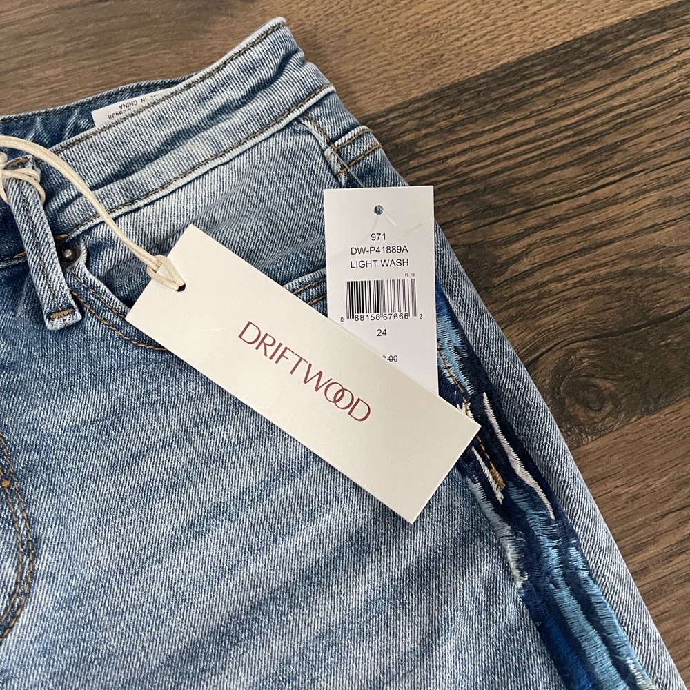 Stylish Blue Patterned Women's Jeans - Picture 6 of 9